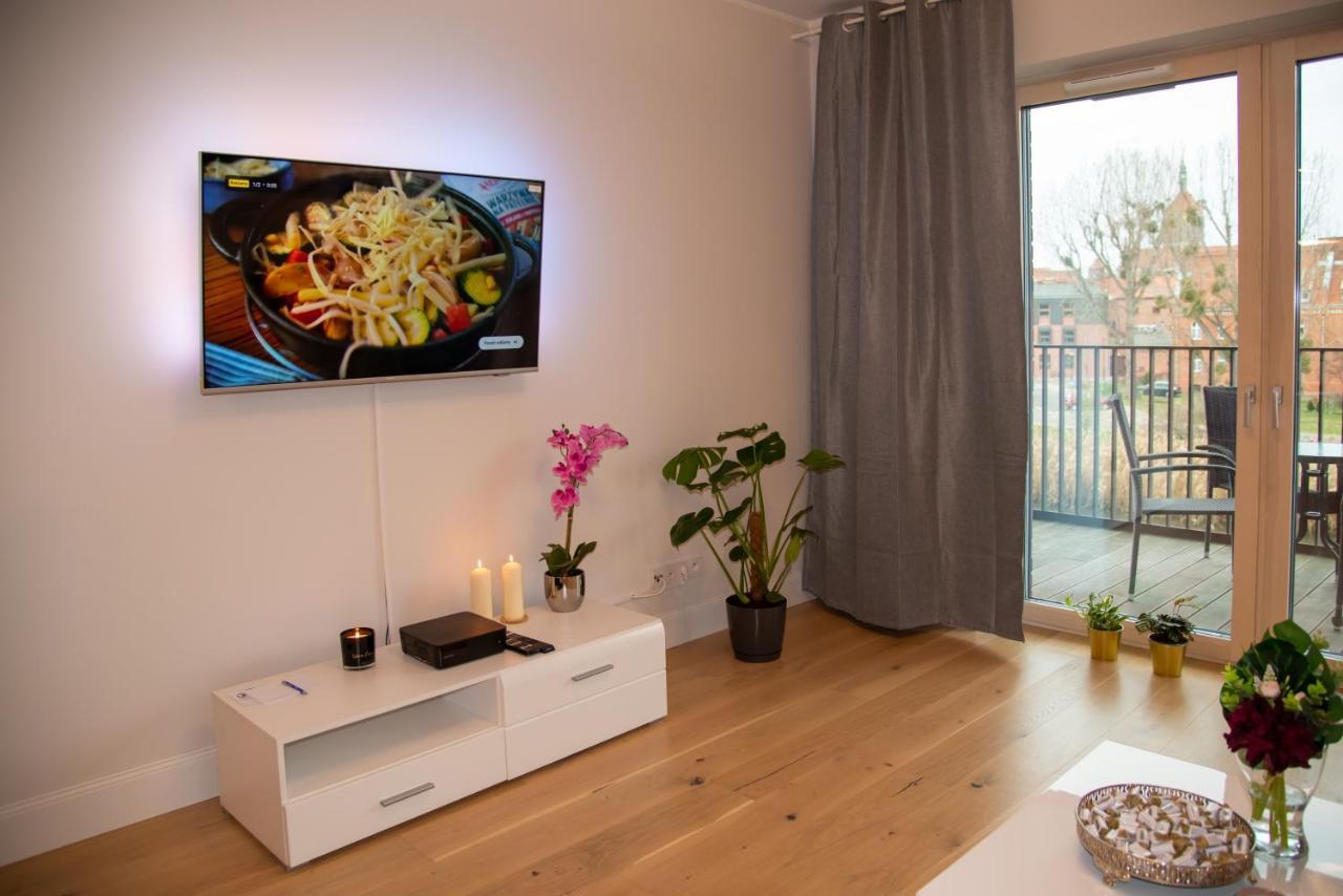 Maya'S Flats & Resorts - River View Gdańsk Exterior foto