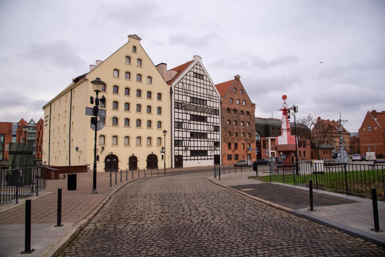 Maya'S Flats & Resorts - River View Gdańsk Exterior foto