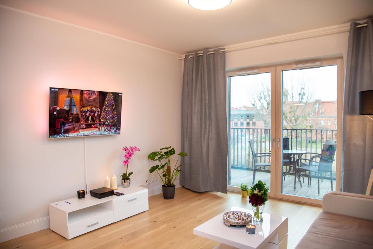 Maya'S Flats & Resorts - River View Gdańsk Exterior foto